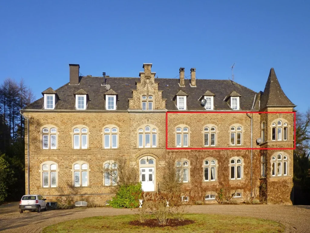 Wohnen zur Miete in einer Burg?
4-Zimmer Wohnung in der Burg Volperhausen!