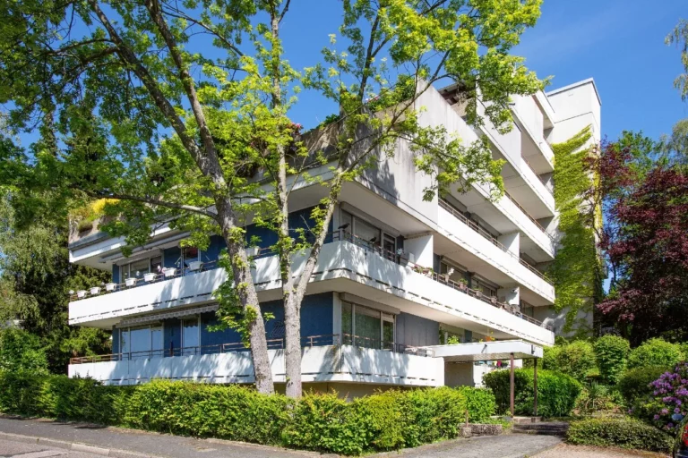 Wo jeder Tag wie Urlaub beginnt: traumhaftes Penthouse mit großzügiger Sonnenterrasse