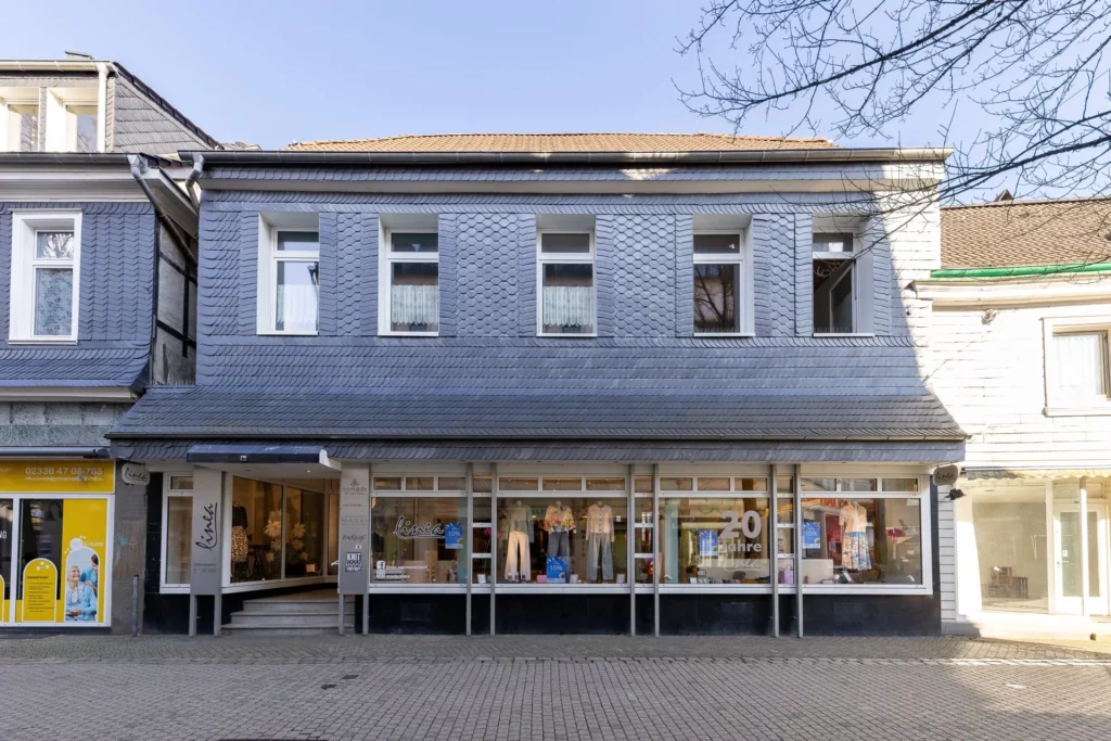 Werden Sie Teil der Schwelmer Innenstadt: Wohn- und Geschäftshaus aus der Ursprungszeit in top Lage