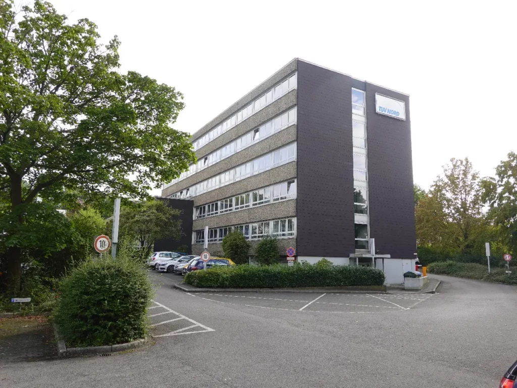 Provisionsfrei! Neuer Firmenstandort mit Aufzug (ca.235- 450 m²) in zentraler Lage – Hagen- Loxbaum