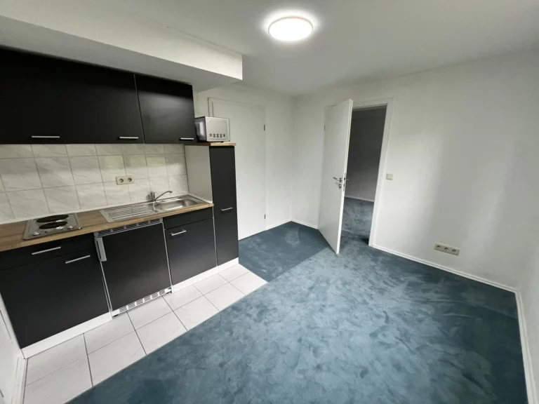 Kompakte 2-Zimmer-Wohnung mit eigener Gartenfläche in Königswinter-Heisterbacherrott