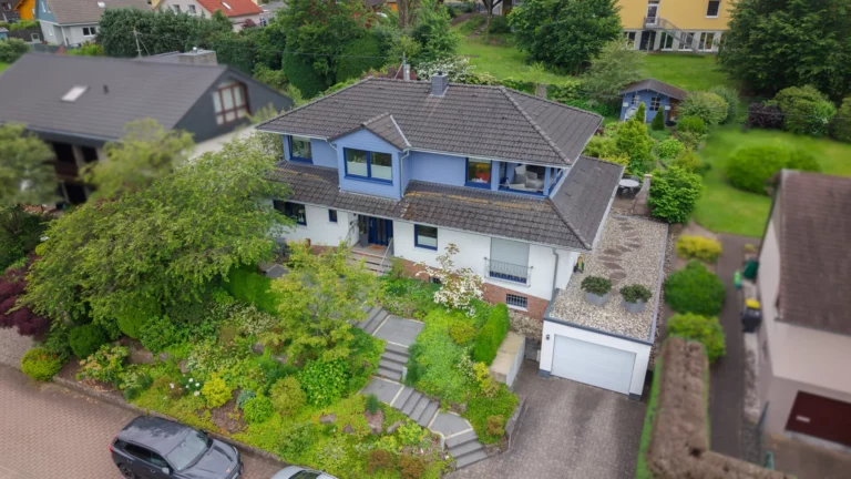Wohnen mit Wohlfühlfaktor – Großzügiges Einfamilienhaus in attraktiver Lage!