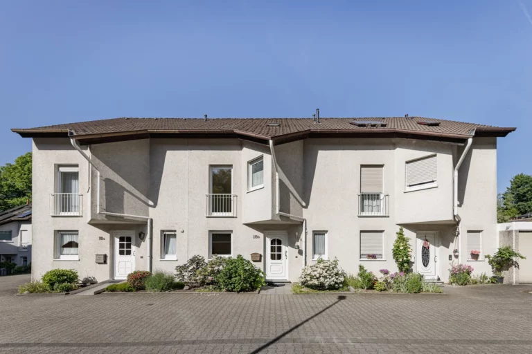 Das junge Familienglück im Schwelmer Norden: Reihenmittelhaus mit Garten, Garage und Außenstellplatz
